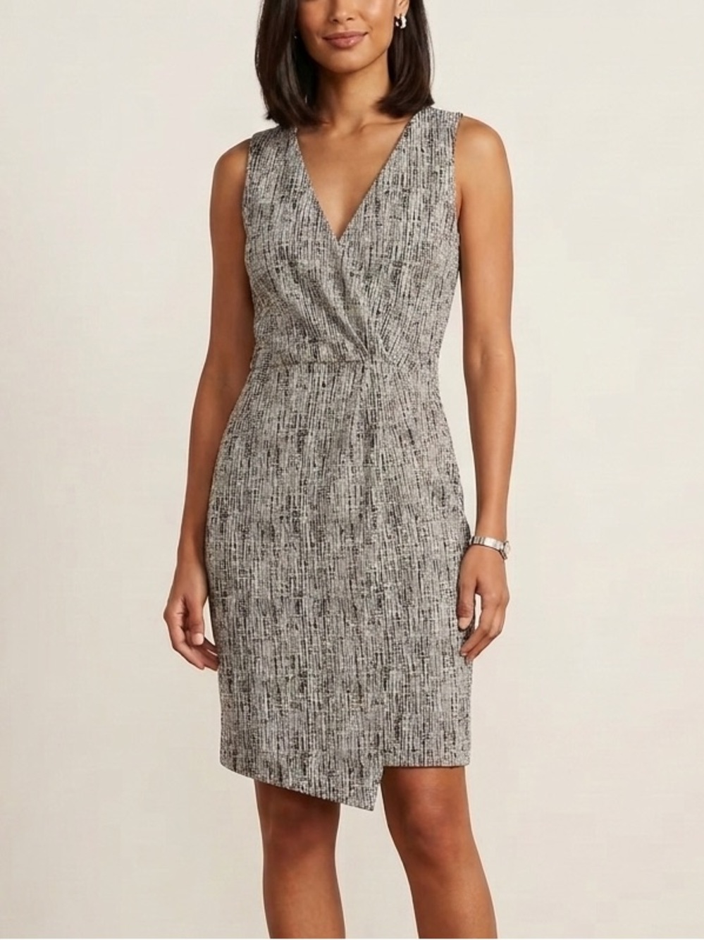 Express Gray Textured Career Office Wear Sleeveless V-Neck Dress Business Classy